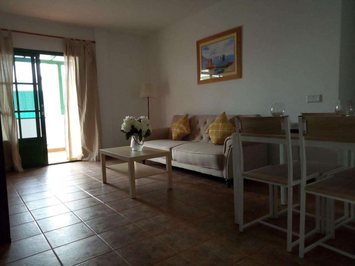 Apartamentos Casa Cipri Плая Бланка Екстериор снимка